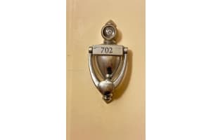 5085 NW 7th St, Miami, FL 33126, Sold 12/12/24