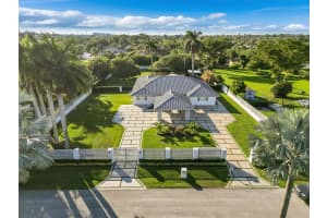 10 Sw 124th Ave Miami, FL 33184 - MLS#A11699023