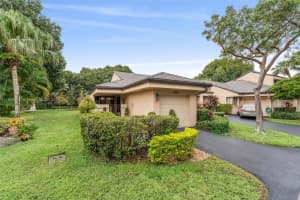 9300 Chelsea Dr S, Plantation, FL 33324, Sold 01/28/25