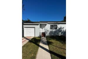 655 NW 10th St, Homestead, FL 33030, Sold 03/19/25