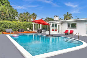19500 NW 1st Ct, Miami, FL 33169, Sold 02/20/25