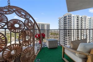 5252 NW 85th Ave, Doral, FL 33166, Sold 04/09/25