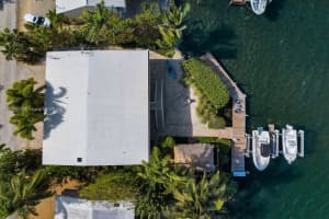 22 North Dr, Key Largo, FL 33037, Sold 01/17/25
