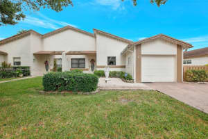 6511 NW 4th St, Plantation, FL 33317, Sold 01/10/25