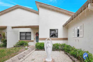 6511 NW 4th St, Plantation, FL 33317, Sold 01/10/25