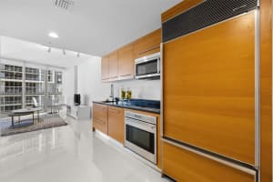 495 Brickell Ave, Miami, FL 33130, Sold 03/14/25