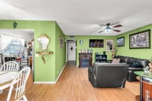 200 SW 132nd Way APT 211L, Pembroke Pines, FL 33027, - MLS#A11699526
