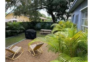 810 NW 43rd St, Miami, FL 33127, - MLS#A11699570