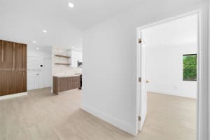 4370 NW 2nd St, Miami, FL 33126, Sold 03/17/25