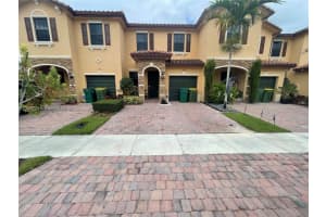3757 Se 2nd St 3757, Homestead
