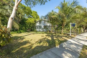 845 NW 7th St, Miami, FL 33136, Sold 12/23/24