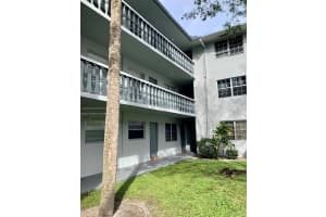 900 Tallwood Ave, Hollywood, FL 33021, Sold 02/19/25