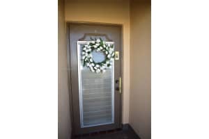 9221 Sunrise Lakes Blvd, Sunrise, FL 33322, Sold 02/28/25