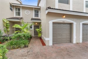 9016 NW 55th St, Sunrise, FL 33351, Sold 03/31/25