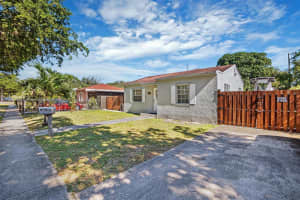 12435 NW 10th Ave, North Miami, FL 33168, Sold 01/03/25