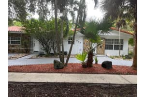 840 NE 182nd St, North Miami Beach, FL 33162, Sold 06/20/25