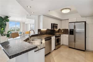 1800 Sunset Harbour Dr, Miami Beach, FL 33139, Sold 05/22/25
