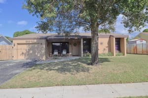 8511 NW 8th St, Pembroke Pines, FL 33024, Sold 02/28/25