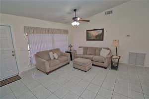 8511 NW 8th St, Pembroke Pines, FL 33024, Sold 02/28/25