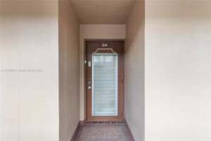 9781 Sunrise Lakes Blvd, Sunrise, FL 33322, Sold 02/26/25
