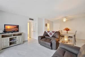 3113 S Ocean Dr APT 303, Hallandale Beach, FL 33009, Sold 05/29/25