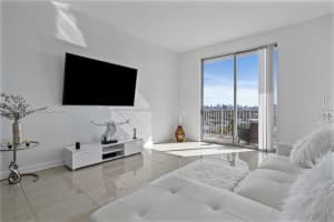 140 S Dixie Hwy 1031 Hollywood, FL 33020 - MLS#A11700041