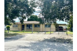 480 W 37th St, Hialeah, FL 33012, Sold 05/14/25