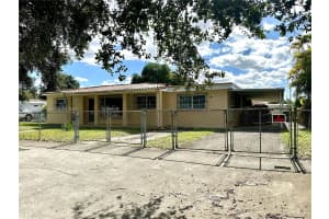 480 W 37th St, Hialeah, FL 33012, Sold 05/14/25