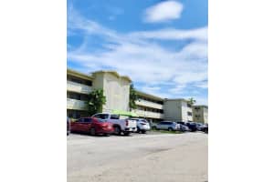 11960 NE 19th Dr APT 24, North Miami, FL 33181, Sold 07/28/25