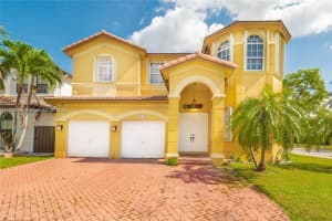 11174 NW 78th Ln, Miami, FL 33178, Sold 05/12/25
