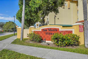 6940 NW 179th St, Hialeah, FL 33015, Sold 12/23/24