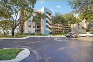 1100 Colony Point Cir, Pembroke Pines, FL 33026, Sold 03/13/25
