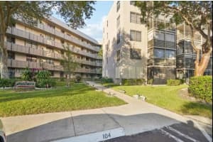 1100 Colony Point Cir, Pembroke Pines, FL 33026, Sold 03/13/25