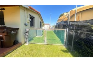 1250 W 35th St, Hialeah, FL 33012, Sold 07/31/25