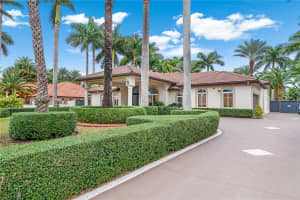 501 NW 132nd Ave, Miami, FL 33182, - MLS#A11700327