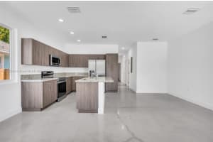 616 Nw 15th Ave 0 Fort Lauderdale, FL 33311 - MLS#A11700383