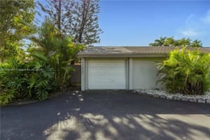 11230 SW 104th St, Miami, FL 33176, Sold 03/31/25