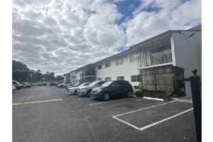 9520 SW 8th St, Miami, FL 33174, Sold 02/05/25