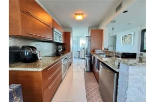 2641 N Flamingo Rd, Sunrise, FL 33323, Sold 01/31/25