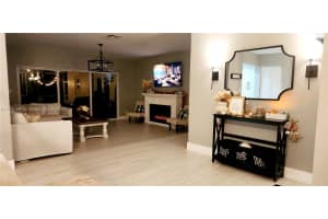 13528 NW 8th Ct, Sunrise, FL 33325, Sold 03/07/25