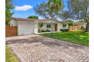 17205 SW 88th Ave, Palmetto Bay, FL 33157, Sold 03/25/25
