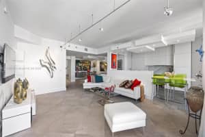 16425 Collins Ave, Sunny Isles Beach, FL 33160, Sold 04/30/25