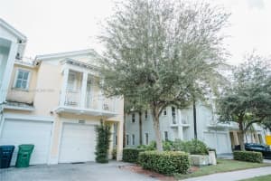 10764 74th Ln, Doral, FL 33178, Sold 02/11/25