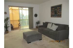 7725 Yardley Dr bldg b, Tamarac, FL 33321, Sold 05/20/25