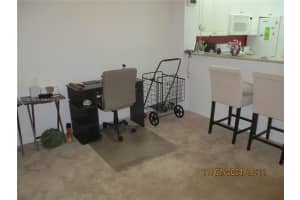 7725 Yardley Dr bldg b, Tamarac, FL 33321, Sold 05/20/25