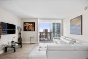 1200 Brickell Bay Dr, Miami, FL 33131, Sold 02/02/25
