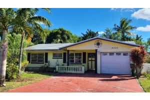 4300 NW 44th St, Tamarac, FL 33319, Sold 01/02/25