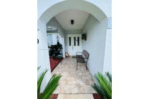 509 Ne Solida Cir Port Saint Lucie, FL 34983 - MLS#A11700785