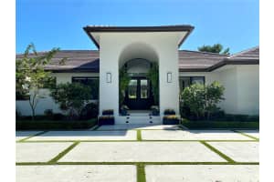 4710 Pine Dr, Miami, FL 33143, - MLS#A11700859