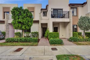 887 NE 211th St #887, North Miami Beach, FL 33179, Sold 06/23/25